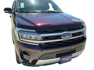 Ford Expedition 2024 4x2 XLT SUV de 4 puertas