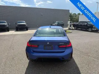 BMW Serie 3 2023 330i Sedán de 4 puertas