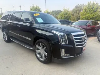 Cadillac Escalade ESV 2017