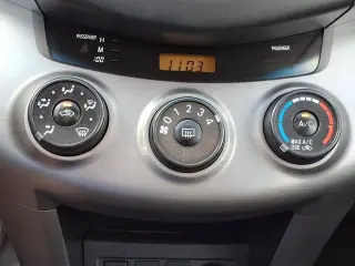 Toyota RAV4 2008 4x4 Sport SUV 4 puertas V6