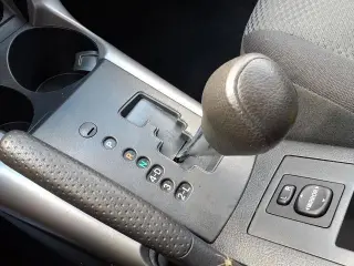 Toyota RAV4 2008 4x4 Sport SUV 4 puertas V6