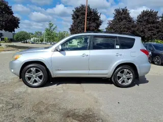 Toyota RAV4 2008 4x4 Sport SUV 4 puertas V6