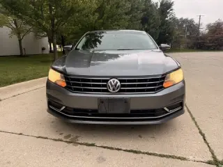 2016 Volkswagen Passat
