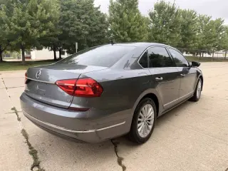 2016 Volkswagen Passat