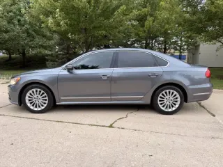 2016 Volkswagen Passat
