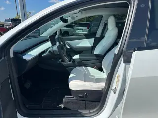 Tesla Model Y 2022 AWD Long Range (Gran Autonomía) 4p Crossover
