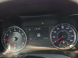 Sedán Kia Forte LXS de 4 puertas 2023