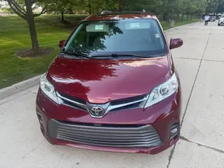 2018 Toyota Sienna