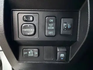 Toyota Tundra 2015