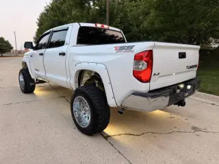 Toyota Tundra 2015