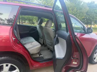 Toyota RAV4 2009