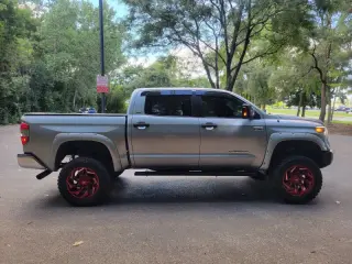 2014 Toyota Tundra