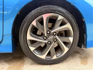 2016 Scion iM