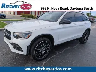 Mercedes-Benz GLC 2022 SUV GLC 300 de 4 puertas