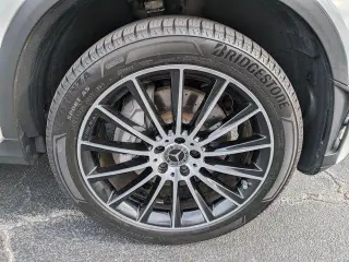 Mercedes-Benz GLC 2022 SUV GLC 300 de 4 puertas