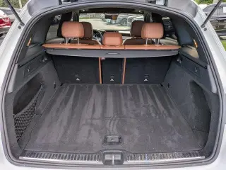 Mercedes-Benz GLC 2022 SUV GLC 300 de 4 puertas