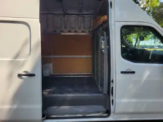 2017 Nissan NV