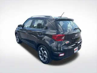 Hyundai VENUE 2024 SEL Crossover de 4 puertas