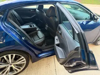 2018 Nissan Maxima