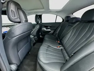 Mercedes-Benz Clase E 2024 AWD E 350 4MATIC Sedán de 4 puertas