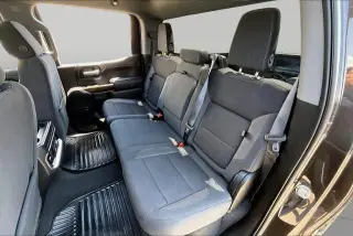 GMC Sierra 1500 2021 4x2 Elevation 4 puertas Crew Cab Caja Corta de 5.8 pies