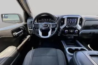 GMC Sierra 1500 2021 4x2 Elevation 4 puertas Crew Cab Caja Corta de 5.8 pies