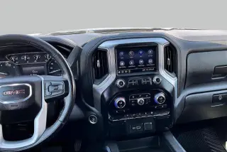 GMC Sierra 1500 2021 4x2 Elevation 4 puertas Crew Cab Caja Corta de 5.8 pies