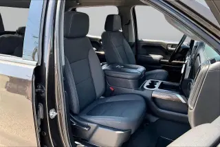 GMC Sierra 1500 2021 4x2 Elevation 4 puertas Crew Cab Caja Corta de 5.8 pies