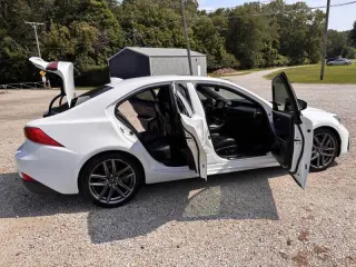 2018 Lexus IS 300