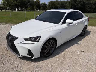 2018 Lexus IS 300