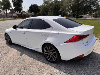 2018 Lexus IS 300