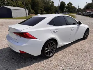 2018 Lexus IS 300