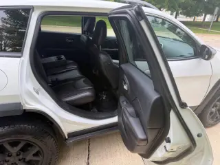 Jeep Cherokee 2016