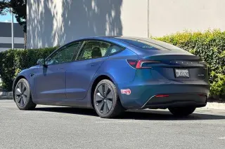 Tesla Model 3 2024 AWD Long Range 4dr Sedán