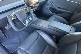 Tesla Model 3 2024 AWD Long Range 4dr Sedán