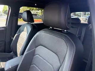 Volkswagen Tiguan 2022 AWD SEL R-Line 4Motion 4dr SUV