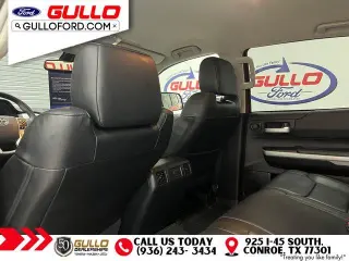 Toyota Tundra 2020 4x4 SR5 4dr CrewMax Cab Pickup SB