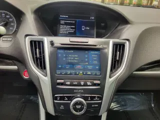 Acura TLX 2019