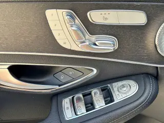 Mercedes-Benz Clase C 2020 AWD C 300 4MATIC 4dr Sedán