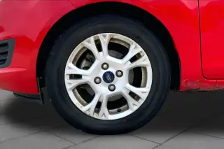 Ford Fiesta 2015 SE 4dr Hatchback