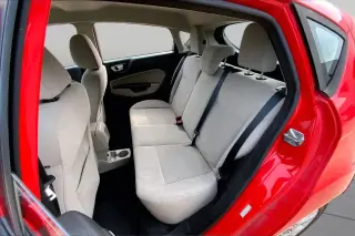 Ford Fiesta 2015 SE 4dr Hatchback