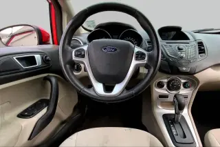 Ford Fiesta 2015 SE 4dr Hatchback