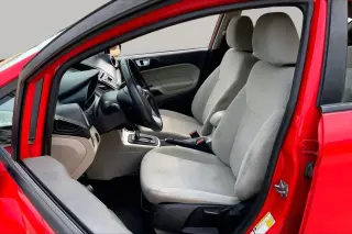 Ford Fiesta 2015 SE 4dr Hatchback