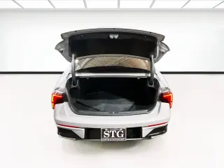 Kia K5 2025 GT 4dr Sedán
