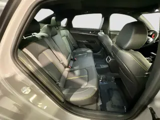 Kia K5 2025 GT 4dr Sedán