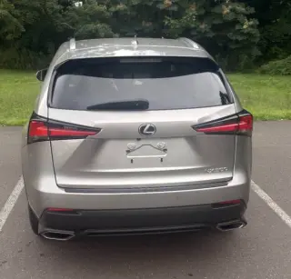 Lexus NX 300 2021