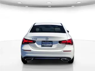 Mercedes-Benz Clase A 2020 A 220 4dr Sedán