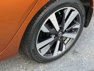 Nissan Versa 2021