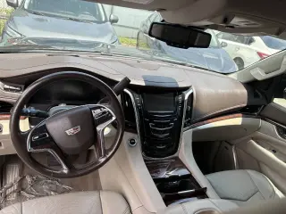 Cadillac Escalade 2015