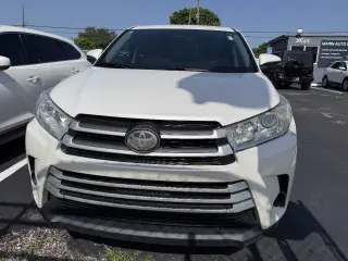 Toyota Highlander 2019